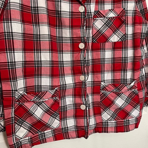 VICTORIA’S SECRET Red, White, and Black Button Down Pajama Top | size medium - Picture 9 of 12